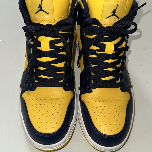Varsity Maize, Midnight Navy and White Jordan One’s - Picture 2 of 7